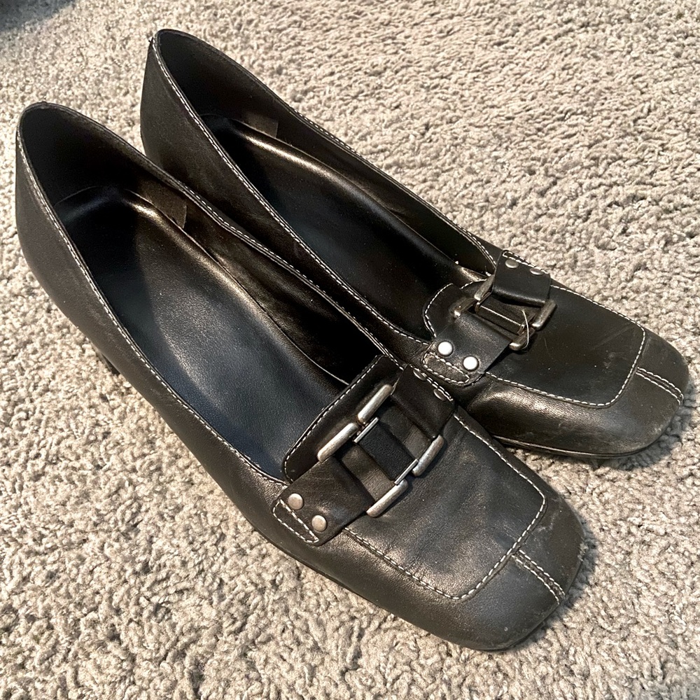Women’s Shoes